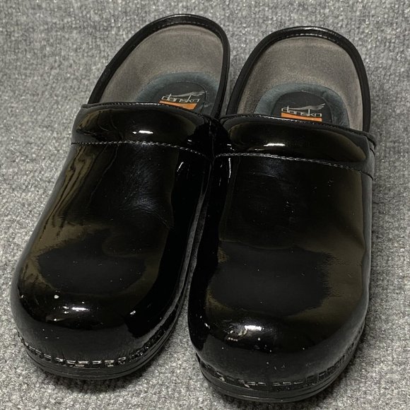 Dansko XP Professional Clog Women 39 / US 8.5-9 Black Patent Leather Work Career - Picture 3 of 13